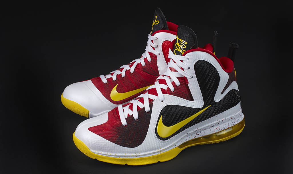 lebron james 2005 shoes