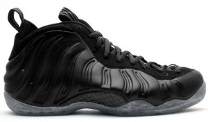 all black foamposites stealth