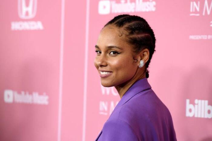 Alicia-Keys-releases-new-single-Love-Looks-Better ALICIA KEYS RELEASES NEW SINGLE “LOVE LOOKS BETTER”
