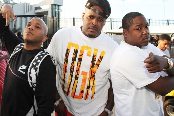 THE-LOX-GIVES-BACK-TO-THE-COMMUNITY-IN-GAVE-IT-TO-EM THE LOX GIVES BACK TO THE COMMUNITY IN “GAVE IT TO EM” 