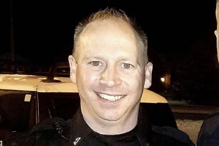 Colorado-police-officer-has-been-placed-on-leave-after-threatening-Biden-voters-on-Facebook COLORADO POLICE OFFICER HAS BEEN PLACED ON LEAVE AFTER THREATENING BIDEN VOTERS ON FACEBOOK 