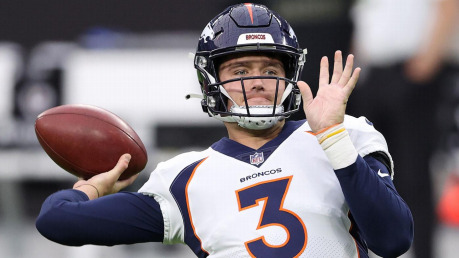 Because-of-COVID-19-Denver-Broncos-Wont-Have-Any-QBs-on-Roster-Sunday Because of COVID-19, Denver Broncos Won’t Have Any QBs on Roster Sunday 