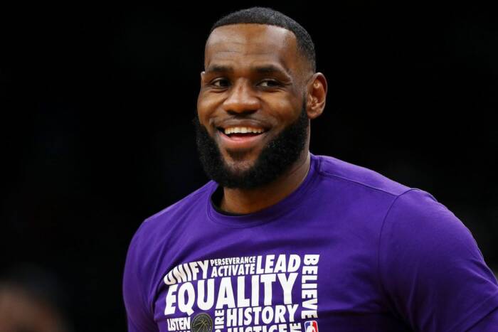 image11 LEBRON JAMES CHOSEN TO BE TIME’S ATHLETE OF THE YEAR 