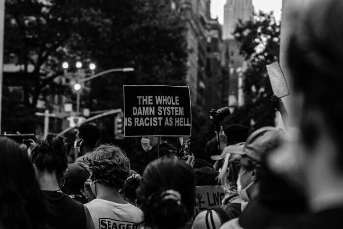 jakayla-toney-JqkIot9kd4-unsplash The Amazon employee was terminated after being called the N-word by white residents