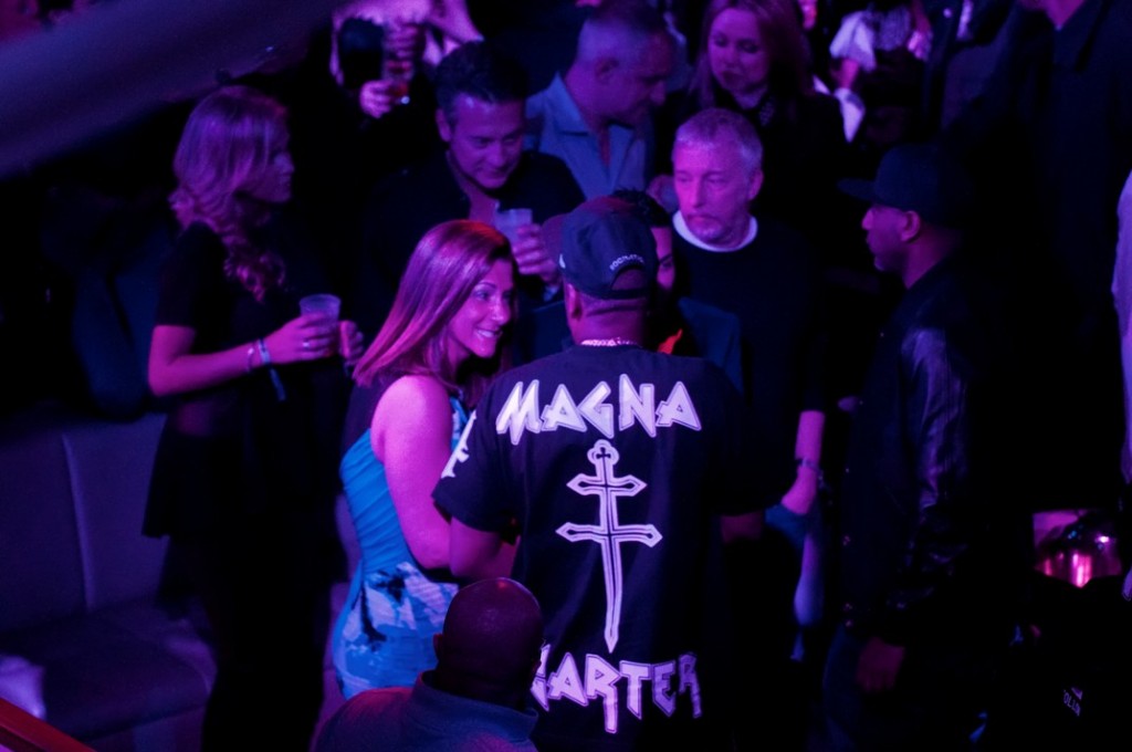 Jay-Z_Label_Charlotte_1-4-13_014-1024x680 Jay Z Dances & Recites The Lyrics To Que's OG Bobby Johnson In Charlotte, NC (Video)  
