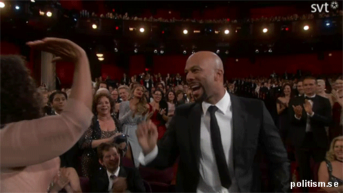 Common-Oprah-Oscar-1 Common Explains To Jimmy Kimmel Why He Curved Oprah's High-Five At The Oscars! (Video) 
