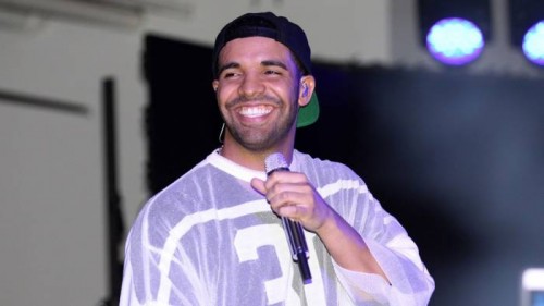 drakesmiling-500x281 Drake Breaks His Own Record On Spotify! 