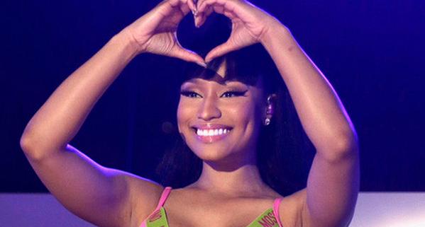 CGWKx6OUIAEPPe- Nicki Minaj & Chris Brown Perform At the 2015 iHeartRadio Pool Party (Video)  