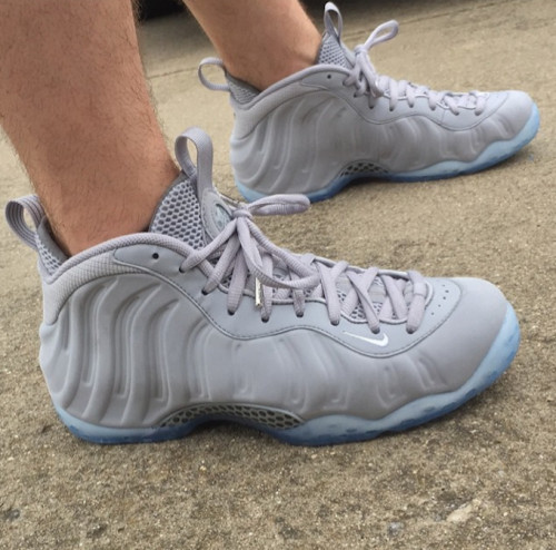 wolf grey foamposite on feet