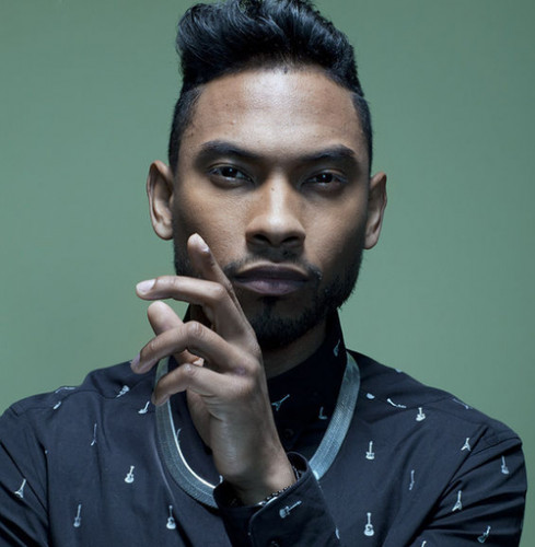 Miguel-that-grape-juice-2014-900-1-489x500 R&Beef?: Miguel Says He Makes Better Music Than Frank Ocean!  