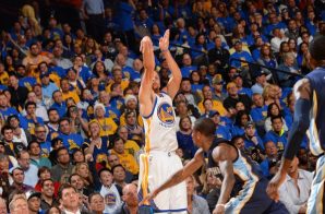 NBA History: Stephen Curry Drops 46 Points & Leads The Warriors to Win 73 (Video)