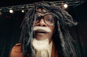 Jamie Foxx Plays Future’s Father in New Verizon Commercial (Video)