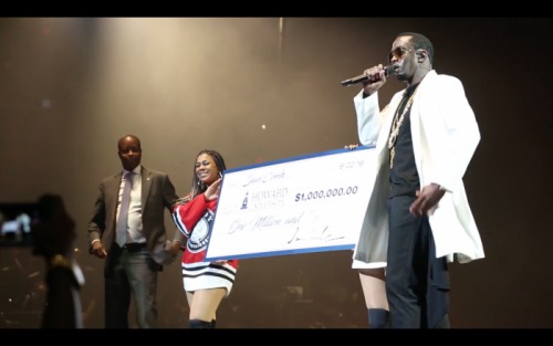 Screen-Shot-2016-09-23-at-5.05.17-PM-500x313 Diddy Gives Back; Presents Howard University With Million Dollar Check! (Video)  