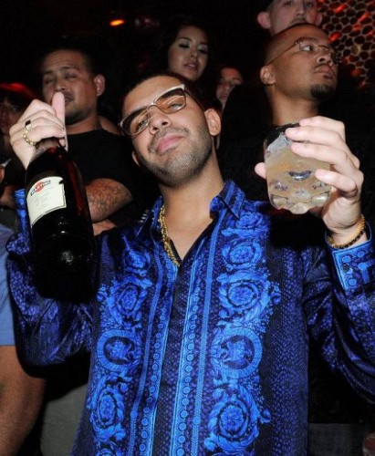 Drake-celebrates-his-birthday-at-588-411x500 Drake Earns Record Setting 13 American Music Awards Nominations!  