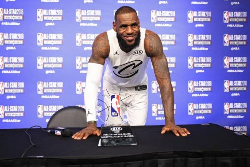 DWZ7409XcAAcEHw-500x334 King Of The Night: Team LeBron Wins (148-145); LeBron Named The 2018 NBA All-Star Game MVP (Video)  