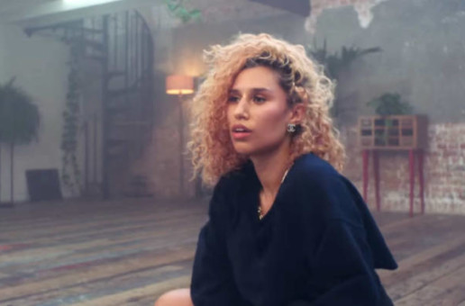 RAYE – Confidence ft. Maleek Berry, Nana Rogues (Official Video)