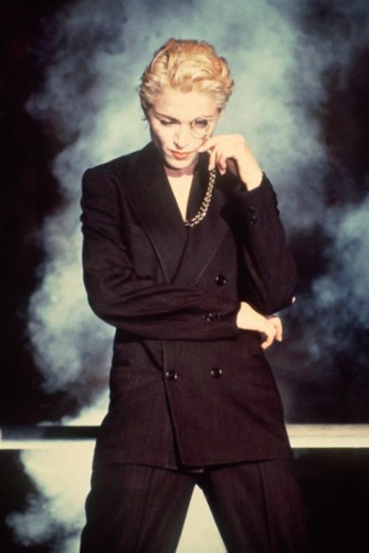 Screen-Shot-2020-01-23-at-1.09.42-PM-334x500 Madonna's 5 Hip Hop Collabs  