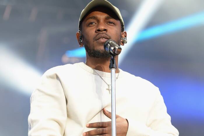 https___hypebeast.com_image_2020_10_kendrick-lamar-universal-music-group-001 Kendrick Lamar Signs With Universal Music Publishing Group!  