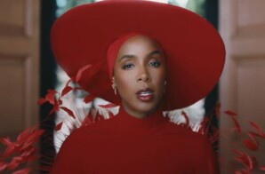 Kelly Rowland releases new “Flowers” video