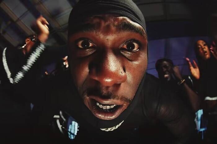 image-13 Burna Boy release fun visual for “Kilometre”  