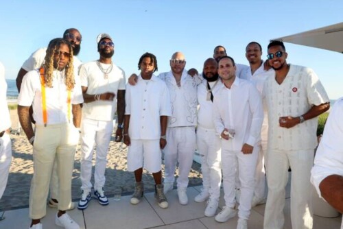 FvfSvaNs-500x334 Drake, Travis Scott, Kendall Jenner, Meek Mill and more celebrate July 4th weekend at Michael Rubin’s Hamptons White Party with D’USSE Cognac, Ace of Spades, and Los Lobos Tequila  