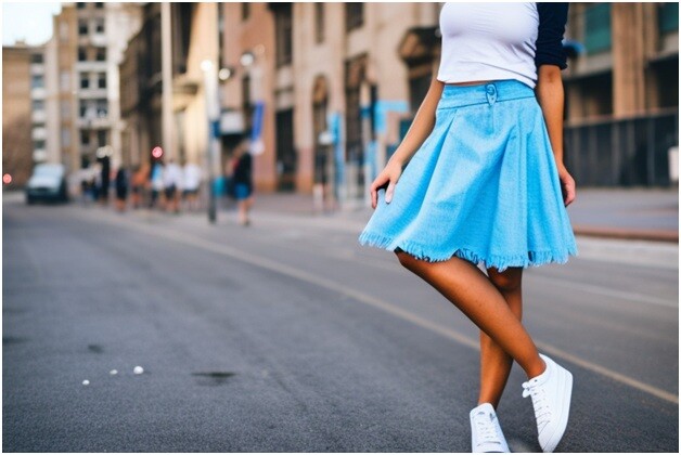 image1-3 Look Fresh and Fashionable with Skater Denim Skirt!  